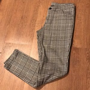 Brandy Melville pattern pants
